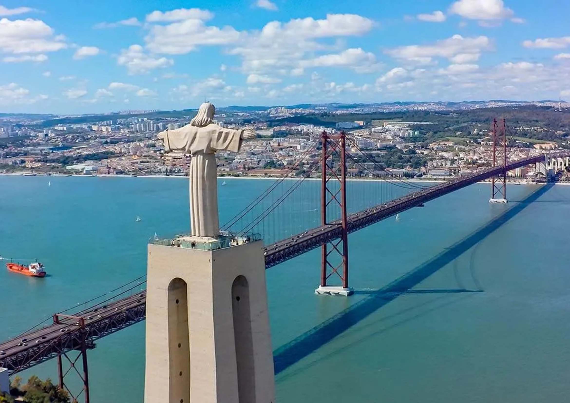 Must-See Spots in Lisbon: A Guide to the City’s Best Attractions